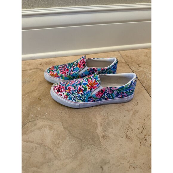 Lilly Pulitzer Alligator Isle Slip On Sneakers Womens Size 6 Vibrant Floral Prin - Picture 2 of 4